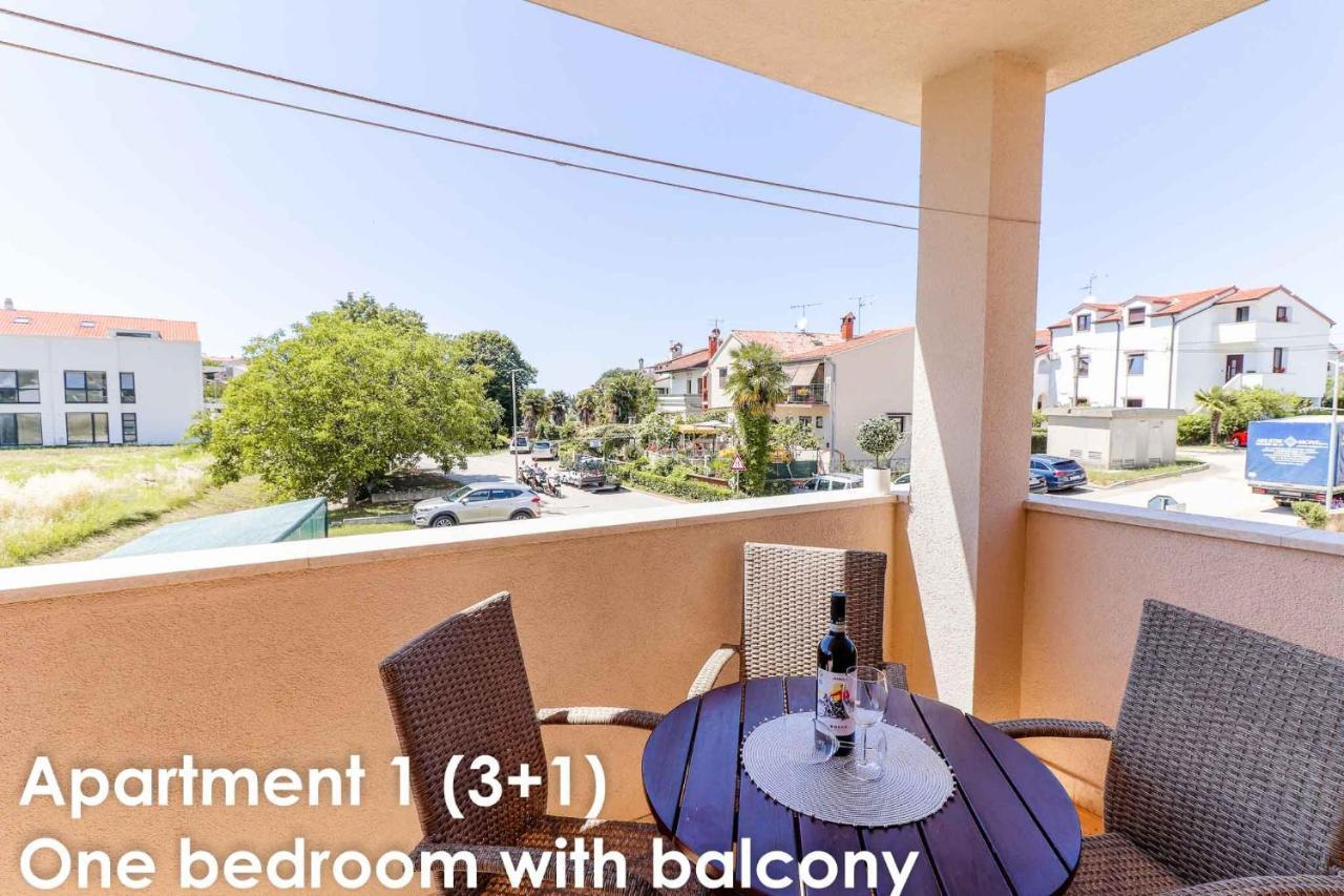 Sunshine Apartments Funtana With Balcony And Sea View 外观 照片